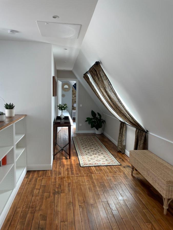 Les Cottages Du Manoir, Jacuzzi -크로종 외부 사진